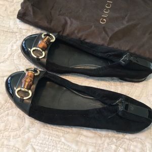 Gucci black velvet and patten leather flats